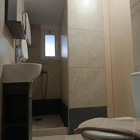 Apartment Cozy Near The Center Nea Alikarnassos