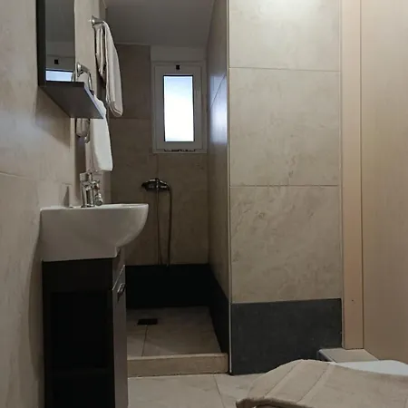 Apartment Cozy Near The Center Nea Alikarnassos